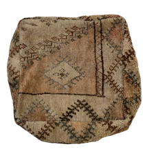 Load image into Gallery viewer, Pouf vintage Boujaad n°4

